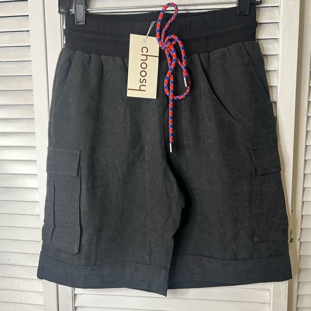 Choosy Black Cargo Shorts Size 0